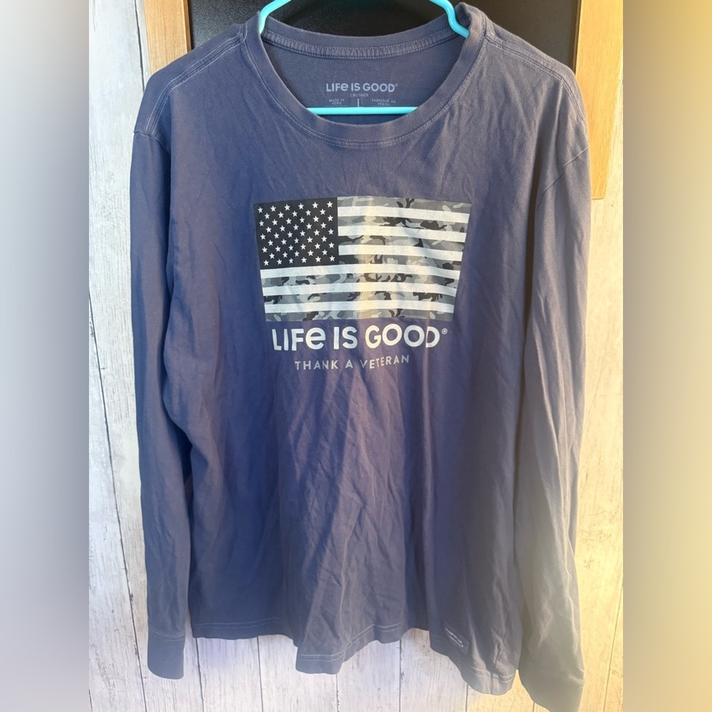Life is Good Shirt Men's L Long Sleeve Shirt Thank A Veteran American Flag